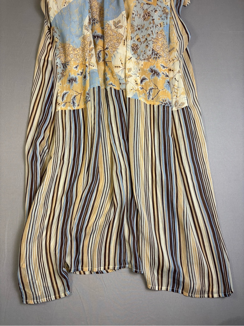 Boho Floral & Stripe Maxi Dress in Beige and Light Blue Size Large Lined - Picture 6 of 10